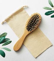 ウッドヘアケアブラシ(巾着付き)