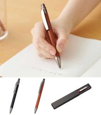 レザー調ボールペン