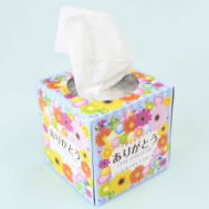 「ありがとう」メッセージ入りキューブ型ボックスティッシュ 既製品