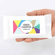 企業ロゴを名入れ印刷できるオリジナルウェットティッシュ ノベルティ制作例
