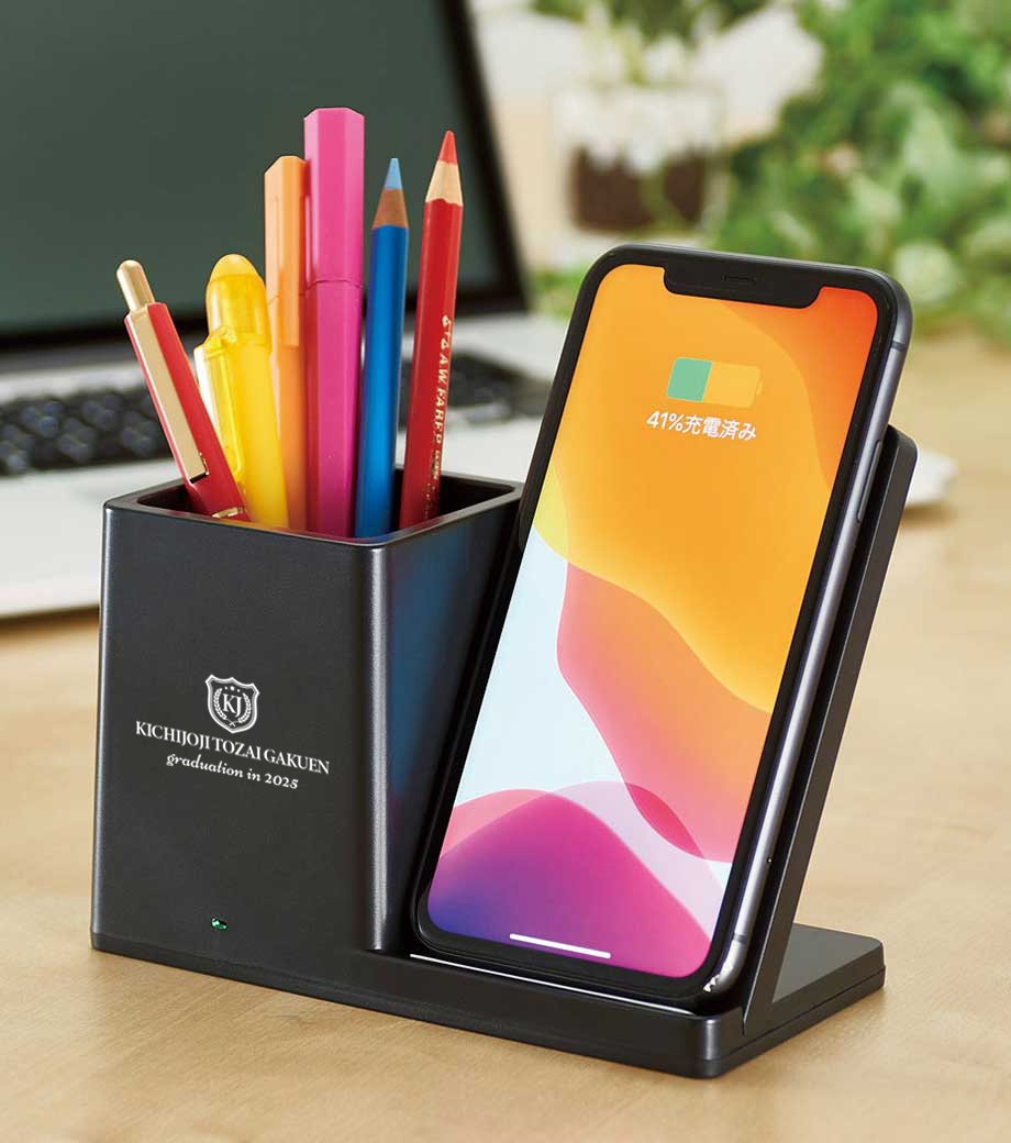 卒業記念品向け　ペンホルダー付きワイヤレス充電器　AI-6178